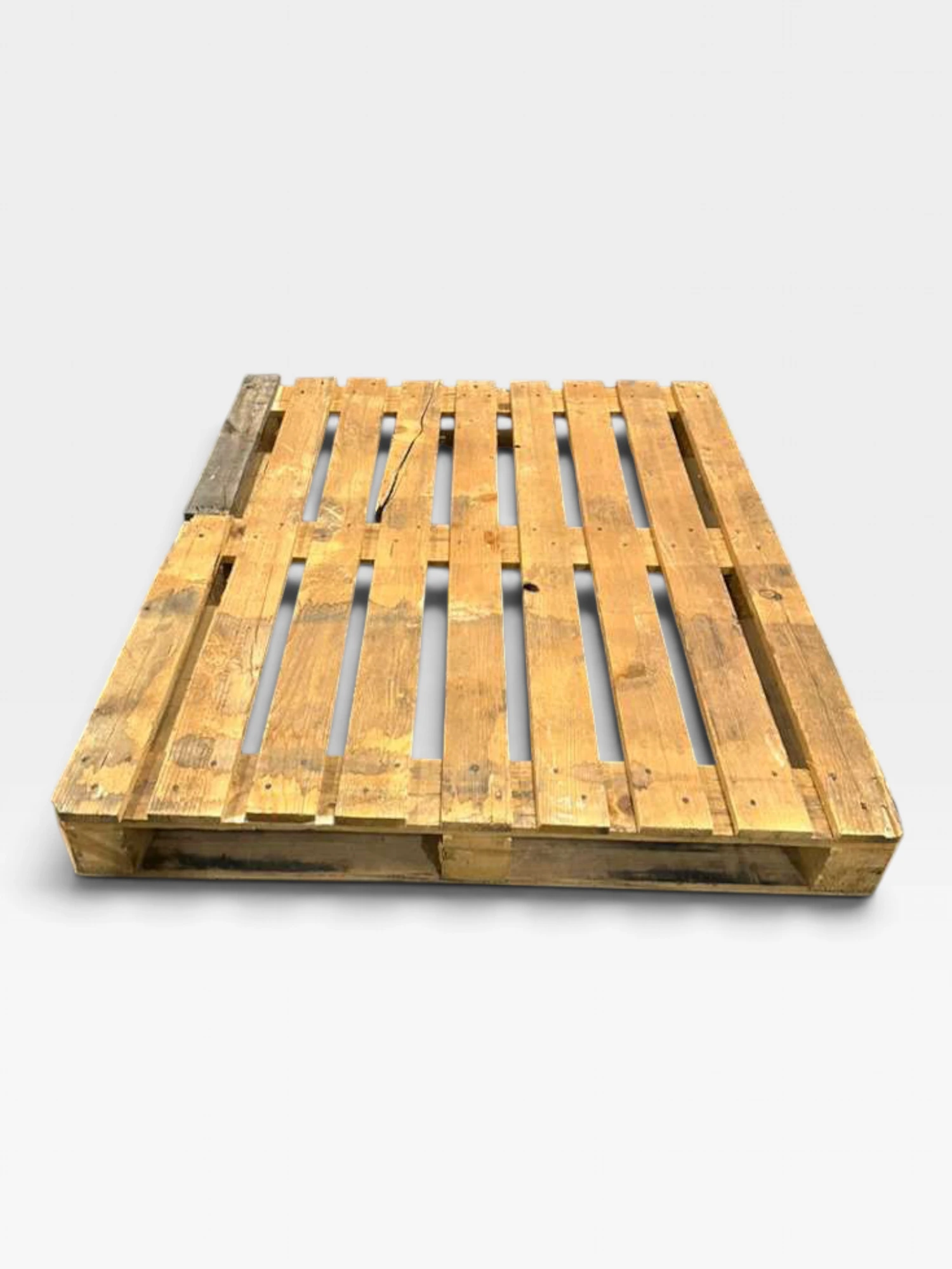 Heat-Treated Pallets